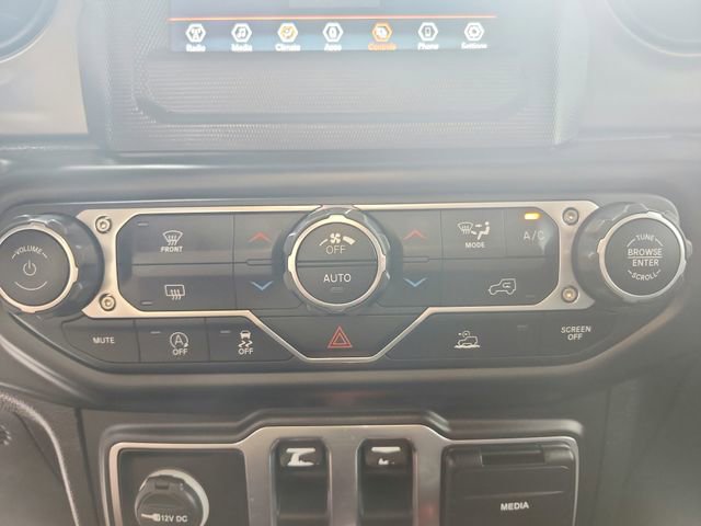 Used 2021 Jeep Wrangler Sport image 22