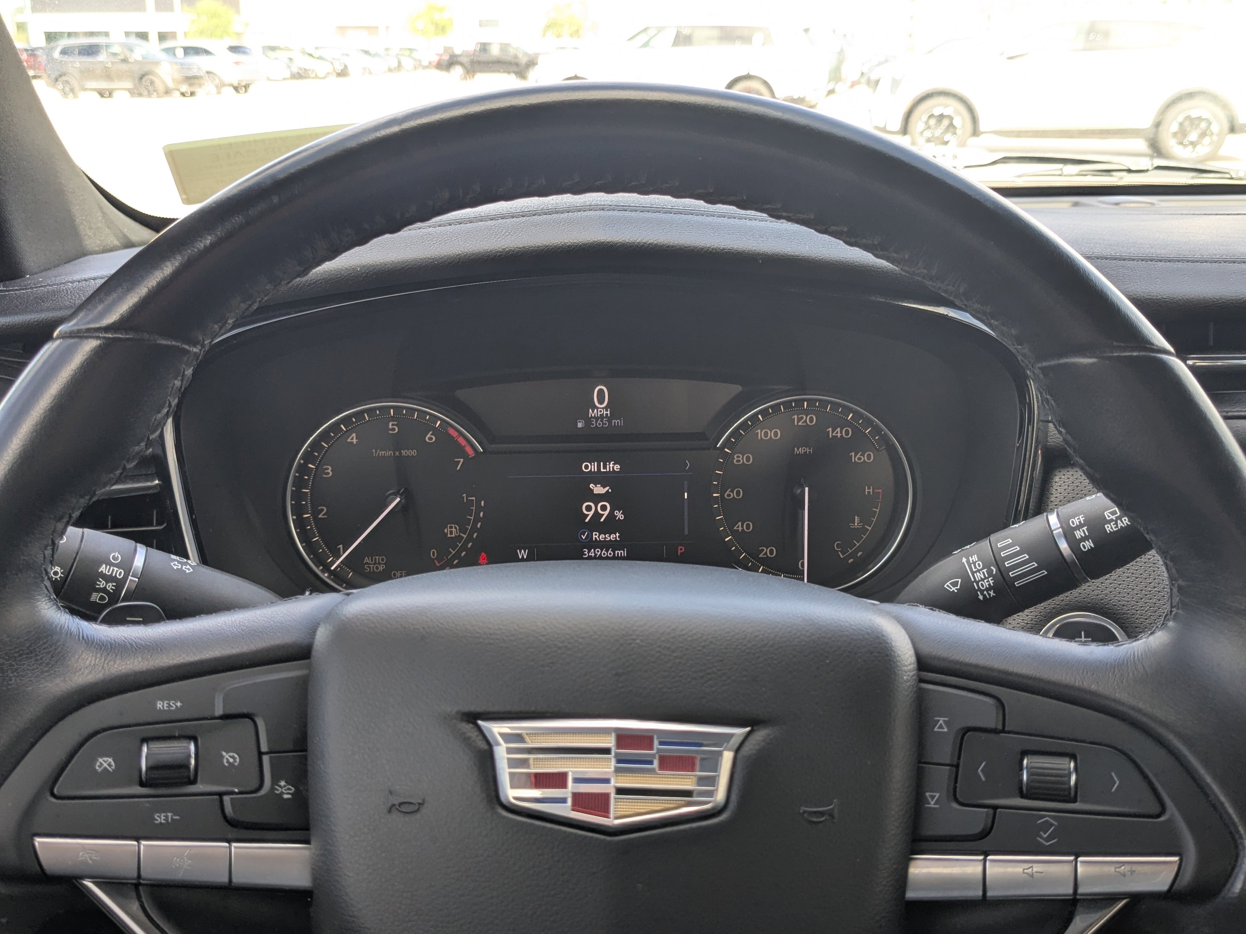 Used 2021 Cadillac XT6 Luxury image 37