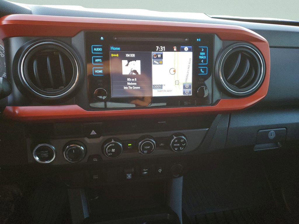 Used 2019 Toyota Tacoma TRD Off-Road image 23
