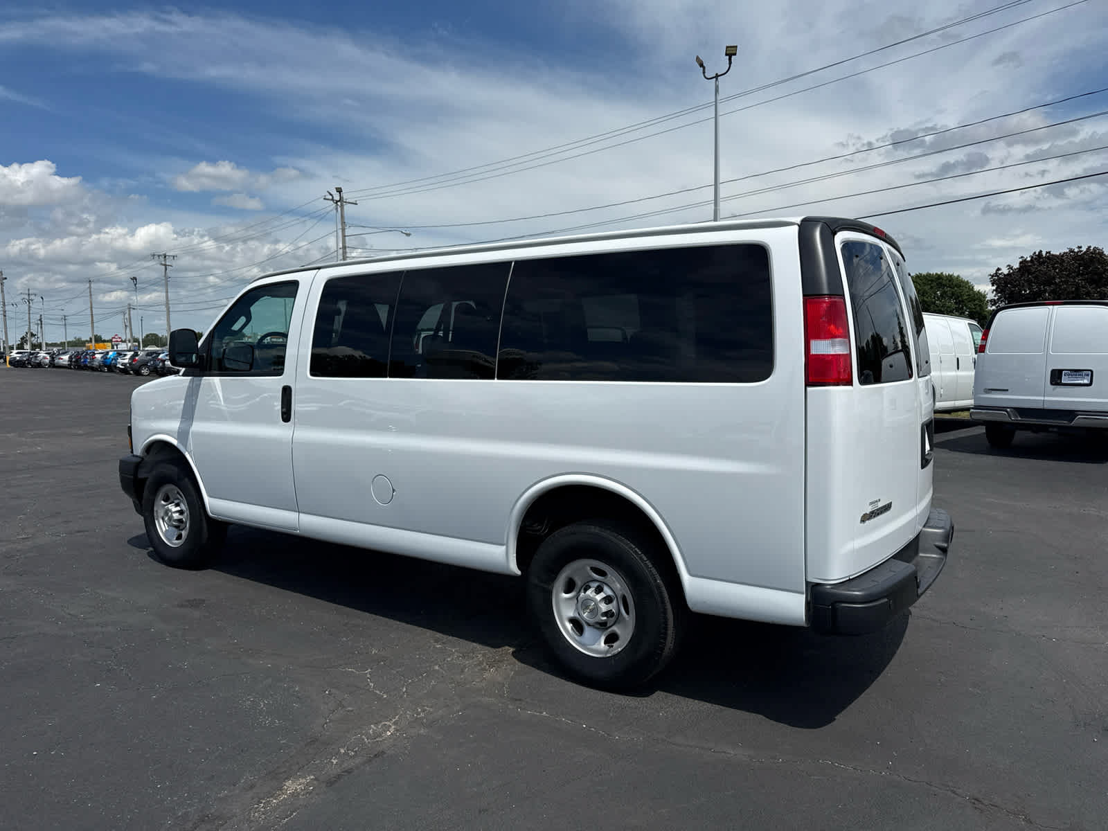 Certified 2023 Chevrolet Express 3500 LS RWD image 3