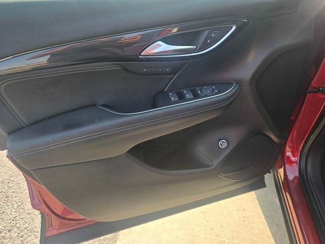 Used 2023 Buick Envision Essence FWD image 21