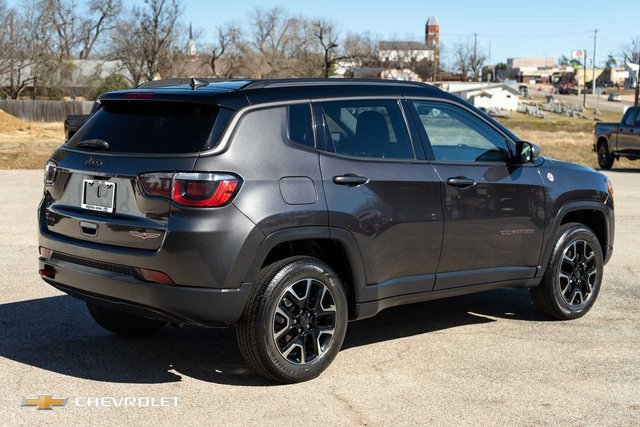 Used 2020 Jeep Compass Trailhawk image 6
