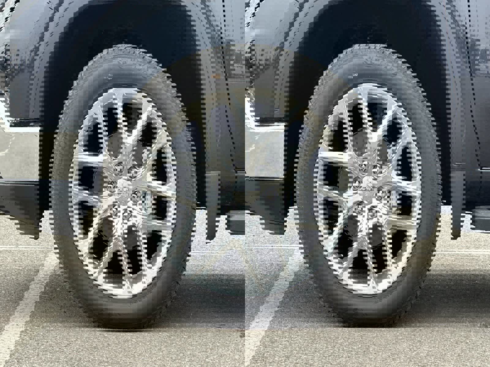 New 2026 GMC Sierra 1500 SLT w/ SLT Premium Package image 24