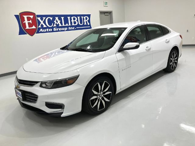 Used 2018 Chevrolet Malibu LT w/ Driver Confidence Package image 9