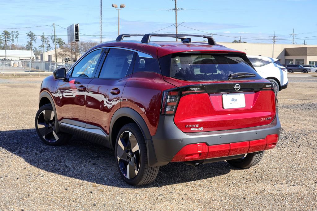 New 2026 Nissan Kicks SR image 2