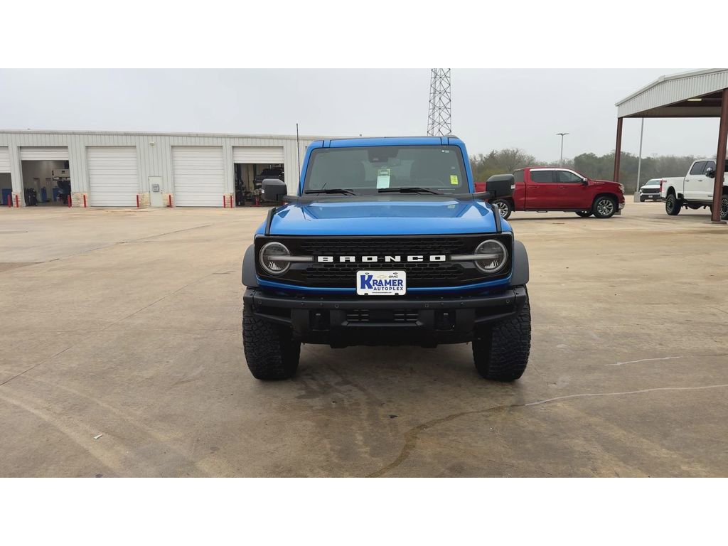 Used 2024 Ford Bronco Wildtrak image 3