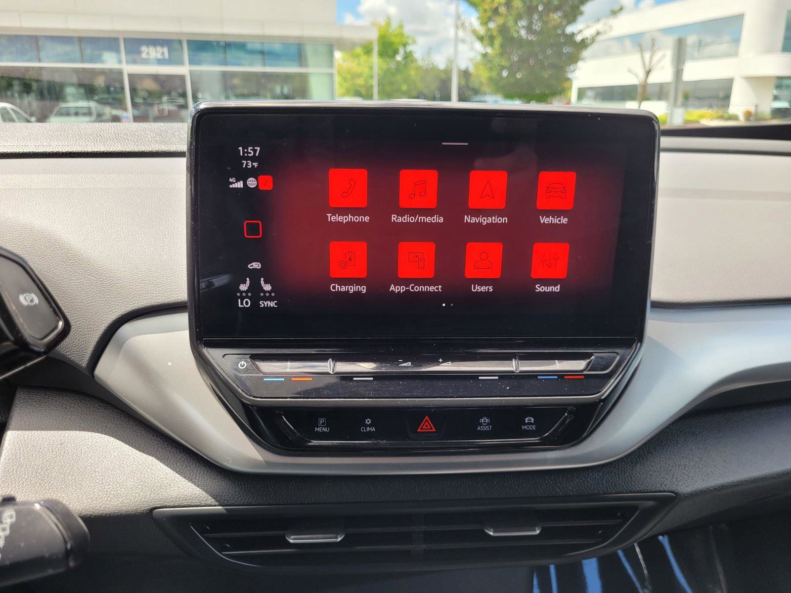 Certified 2022 Volkswagen ID.4 Pro AWD/4WD image 28