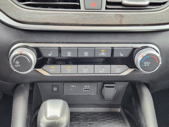 Used 2023 Nissan Altima 2.5 SV w/ SV Premium Package FWD image 17