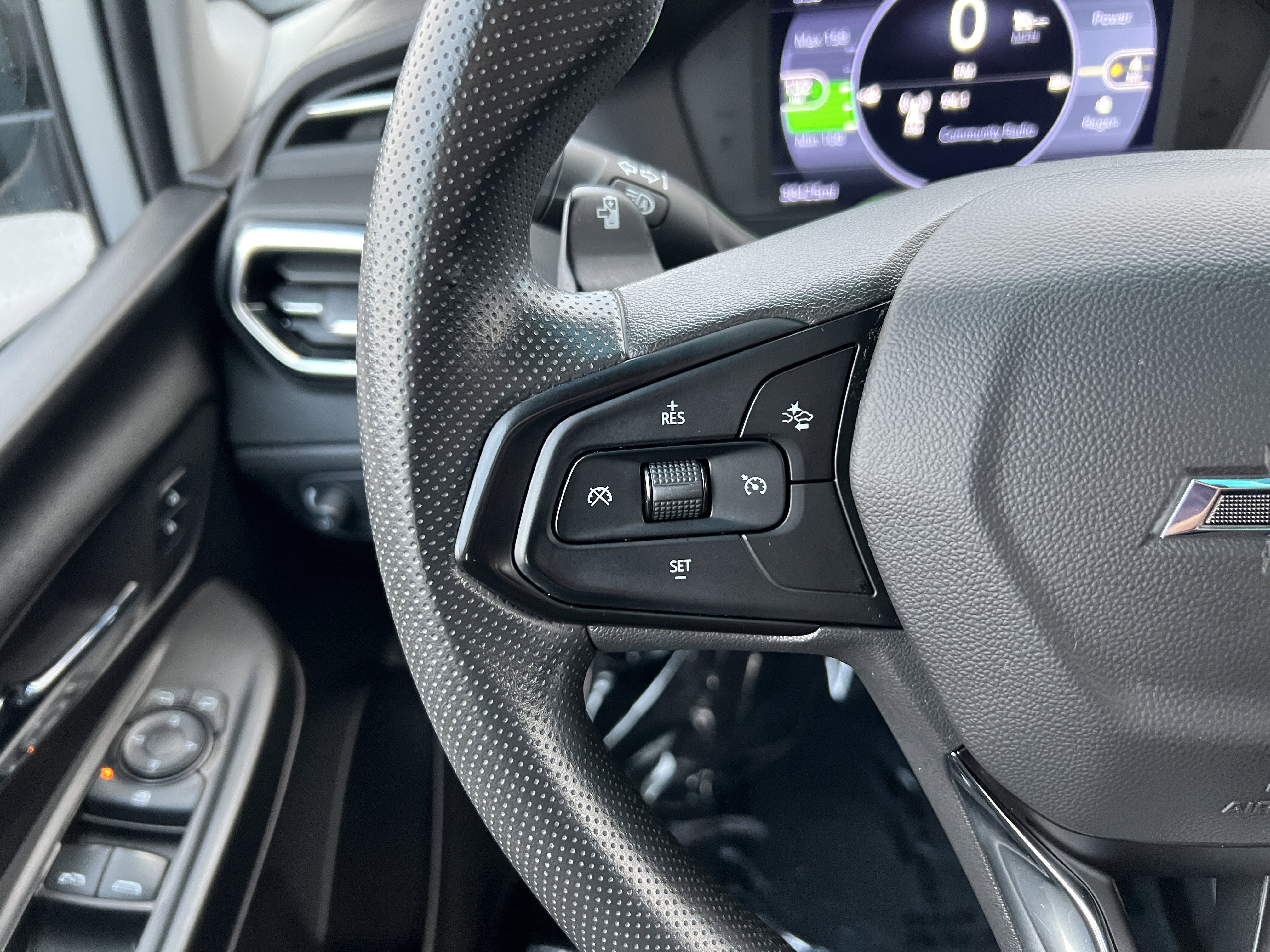 Used 2023 Chevrolet Bolt LT w/ Driver Confidence Package image 26