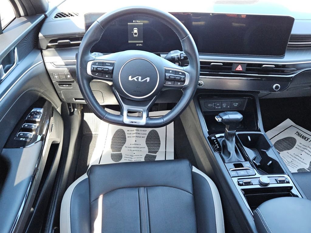 Used 2025 Kia K5 GT-Line w/ GT-Line Premium Package image 13