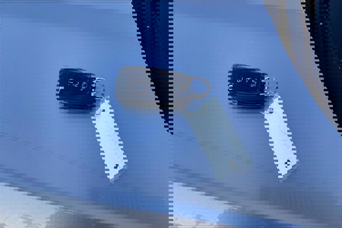 Used 2024 Hyundai Venue SE image 11