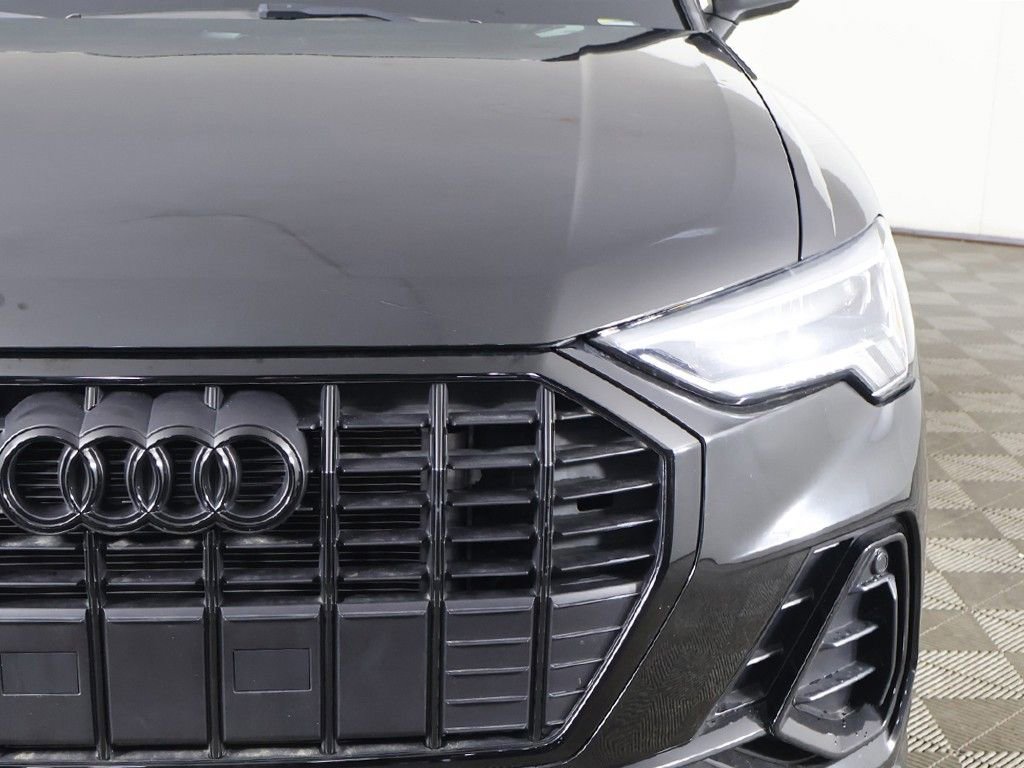 Used 2023 Audi Q3 2.0T Premium image 12