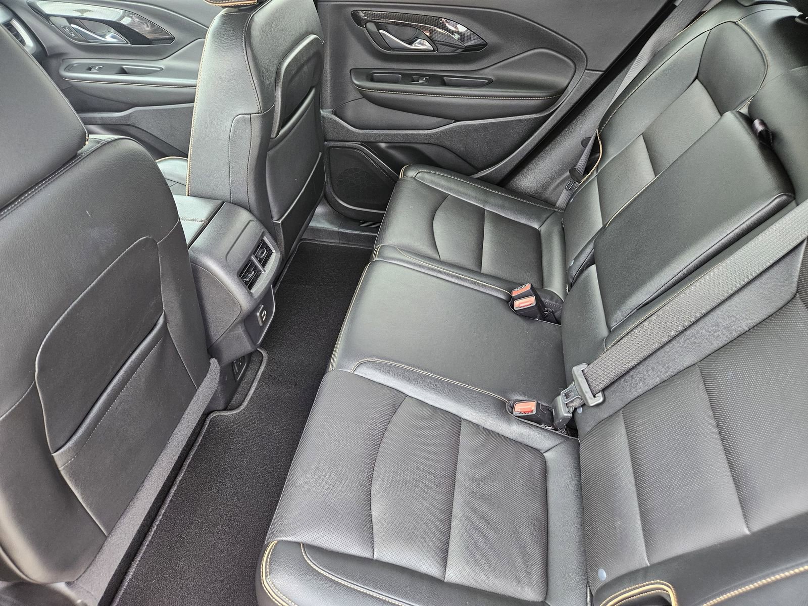 Certified 2023 GMC Terrain AT4 image 34