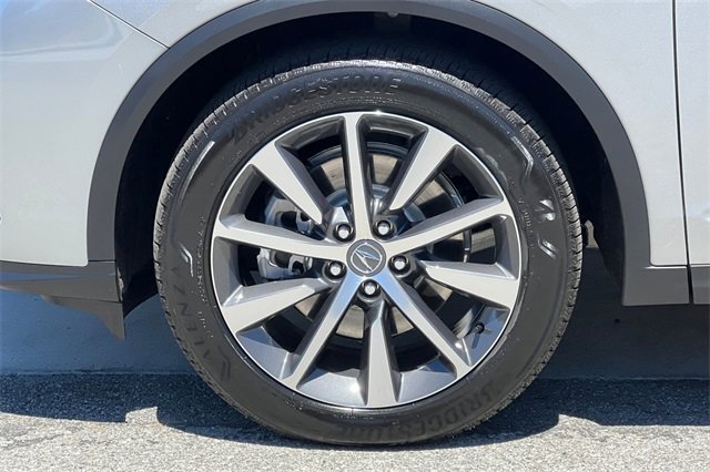 Certified 2025 Acura MDX w/ Technology Package image 33