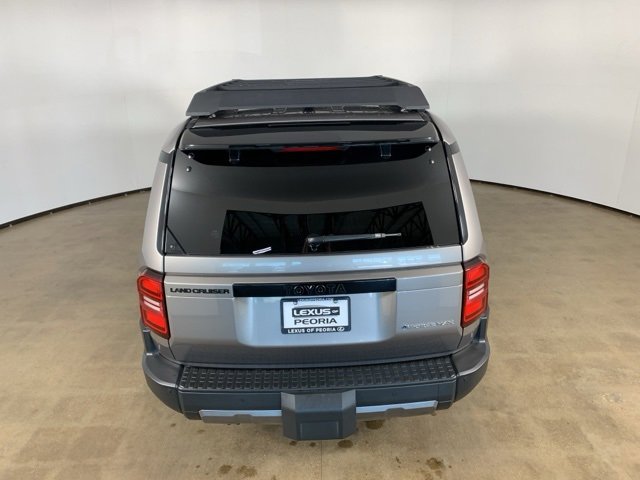 Used 2024 Toyota Land Cruiser image 11