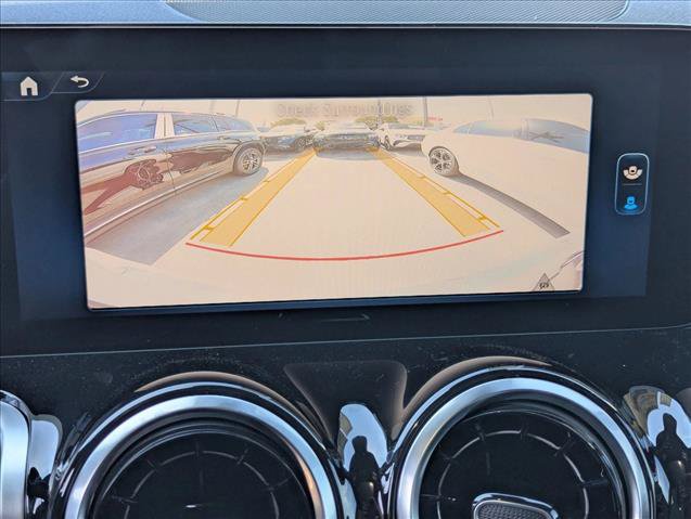 New 2026 Mercedes-Benz GLB 250 image 12