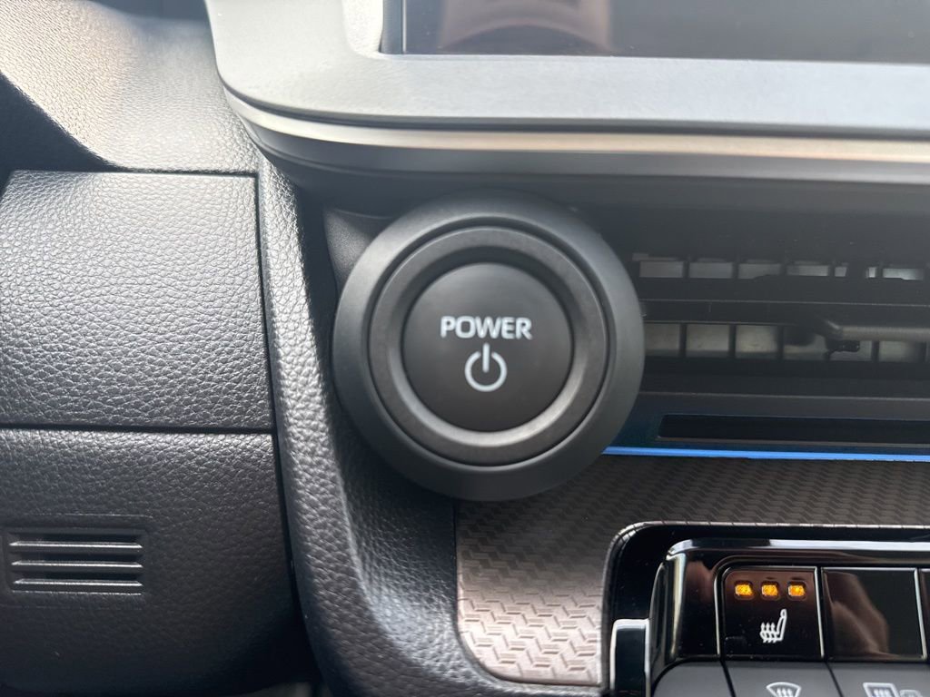 Used 2024 Toyota Prius XLE image 24