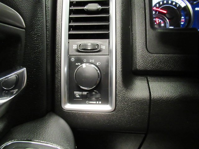 Used 2022 RAM 1500 Classic Warlock w/ Trailer & Traction Group image 20