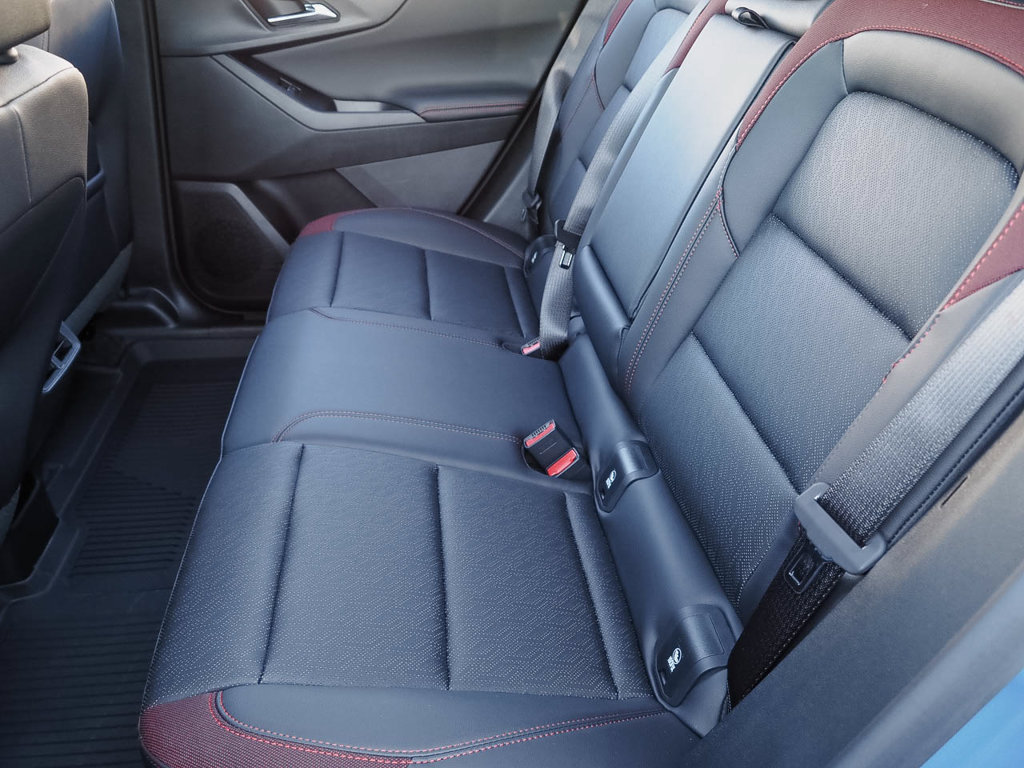 New 2027 Chevrolet Equinox RS w/ LPO, Floor Liner Package AWD/4WD image 14