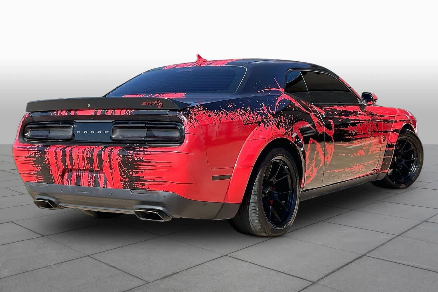 Used 2022 Dodge Challenger SRT Hellcat RWD image 10