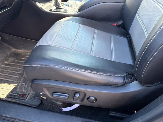 Used 2018 Toyota Highlander Limited AWD/4WD image 9