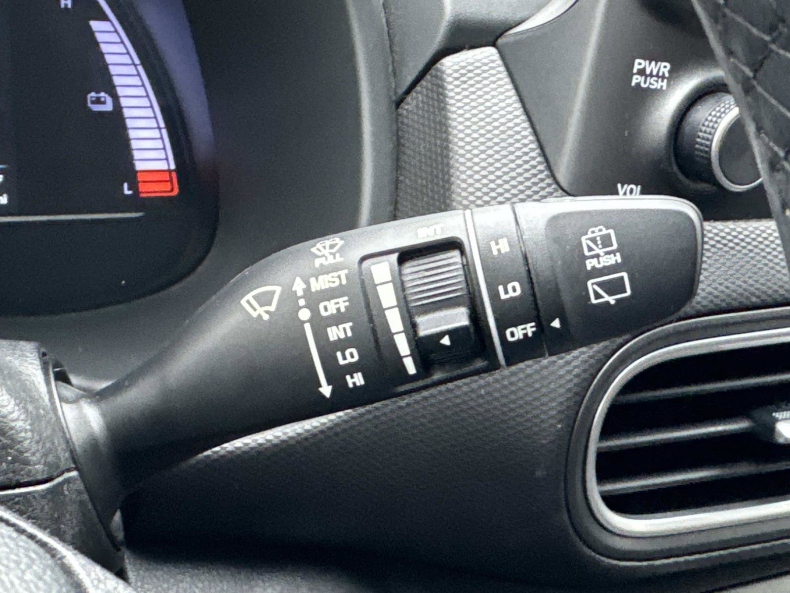 Used 2020 Hyundai Kona Limited image 24