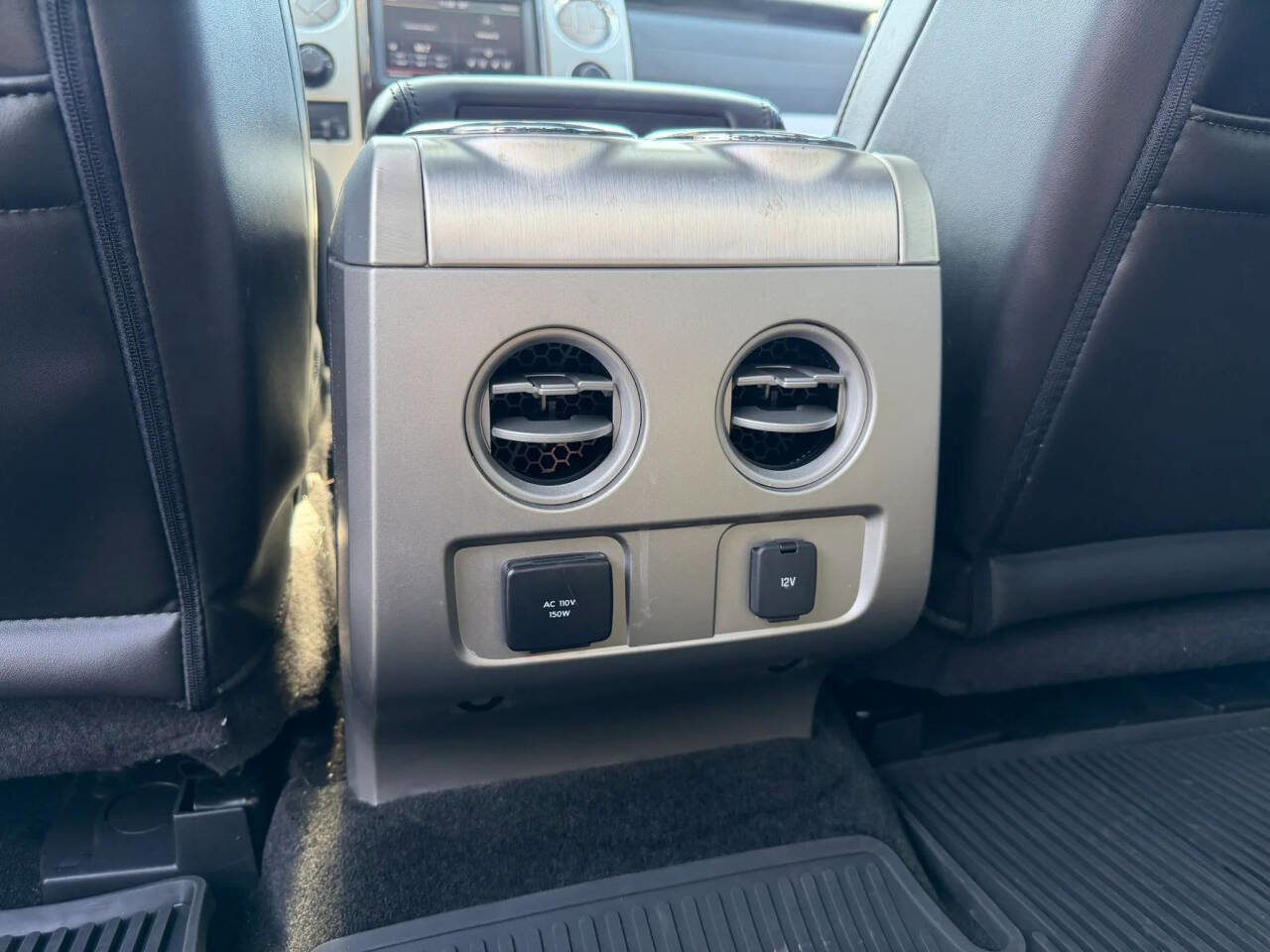 Used 2014 Ford F150 Platinum image 24