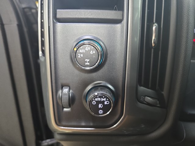 Used 2015 Chevrolet Silverado 1500 LT w/ All Star Edition AWD/4WD image 24