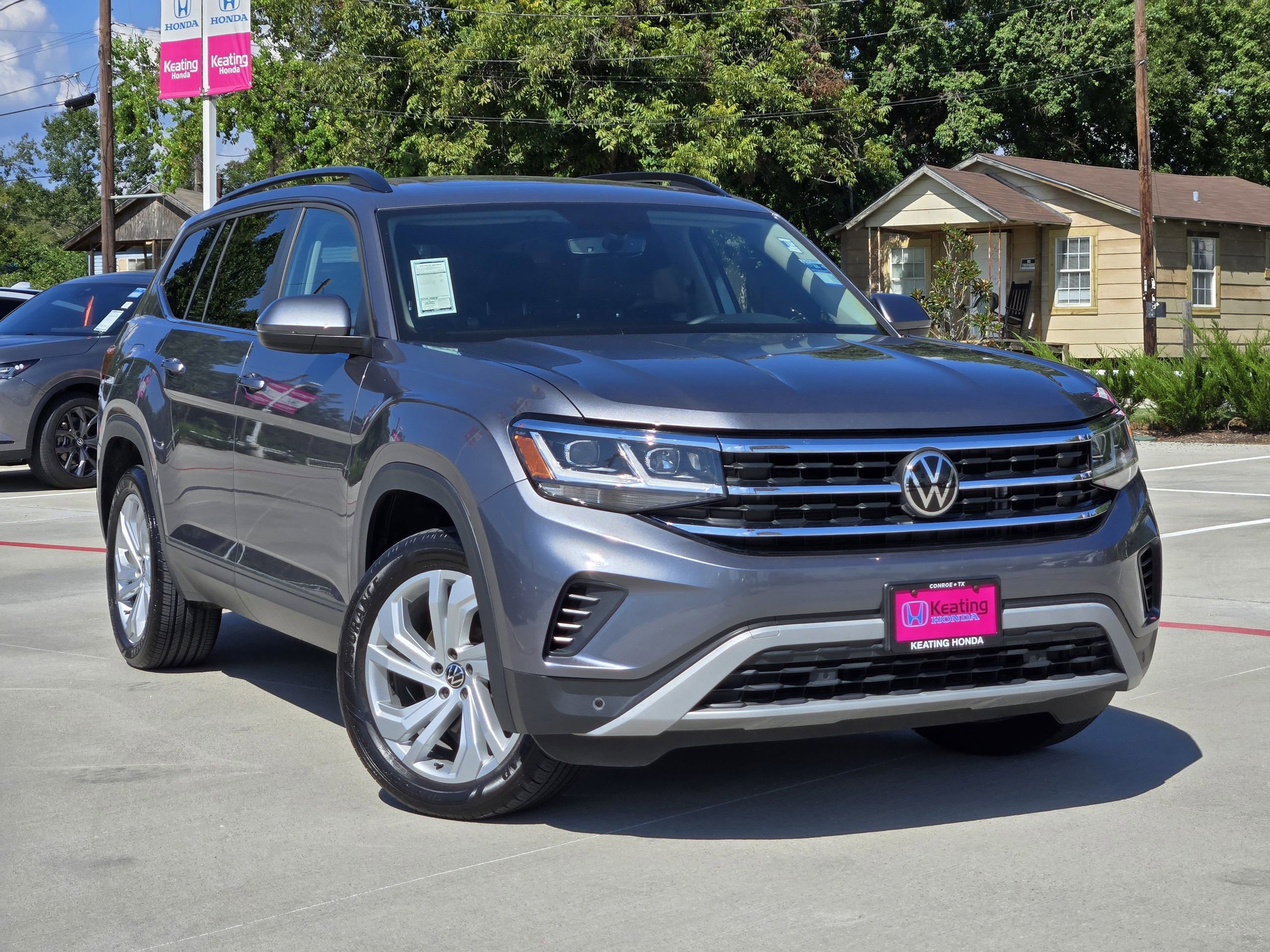 Used 2021 Volkswagen Atlas SE w/ Panoramic Sunroof Package