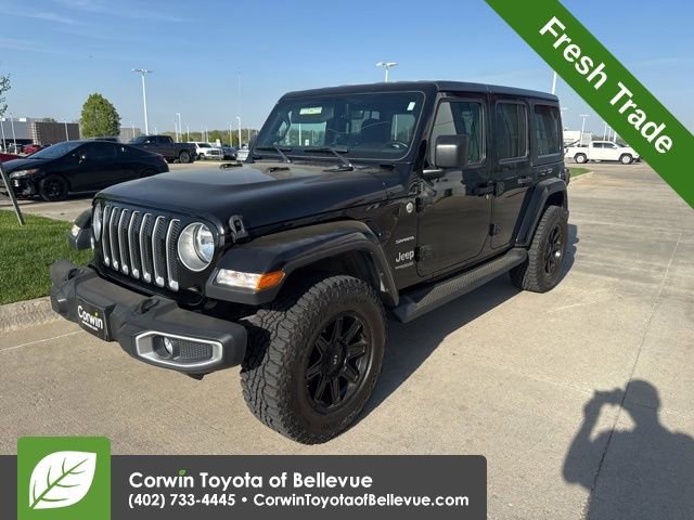 Used 2018 Jeep Wrangler Unlimited Sahara AWD/4WD image 8