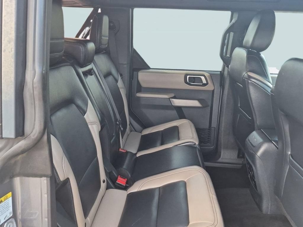 Used 2023 Ford Bronco Wildtrak AWD/4WD image 28
