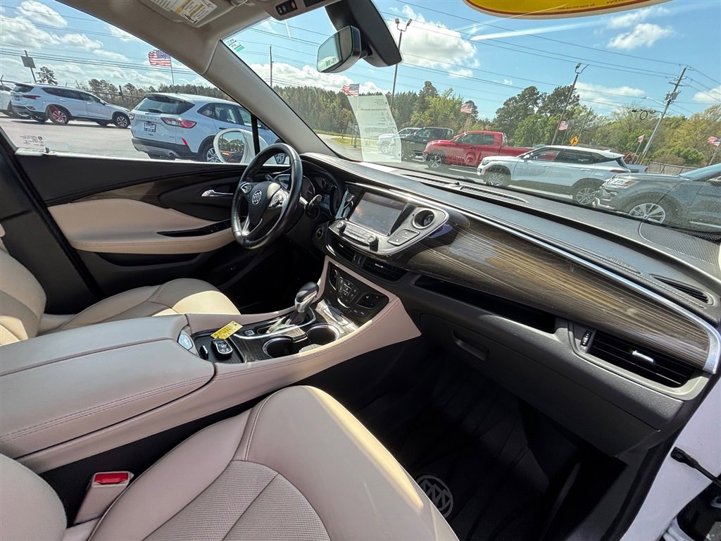 Used 2019 Buick Envision Essence FWD image 23