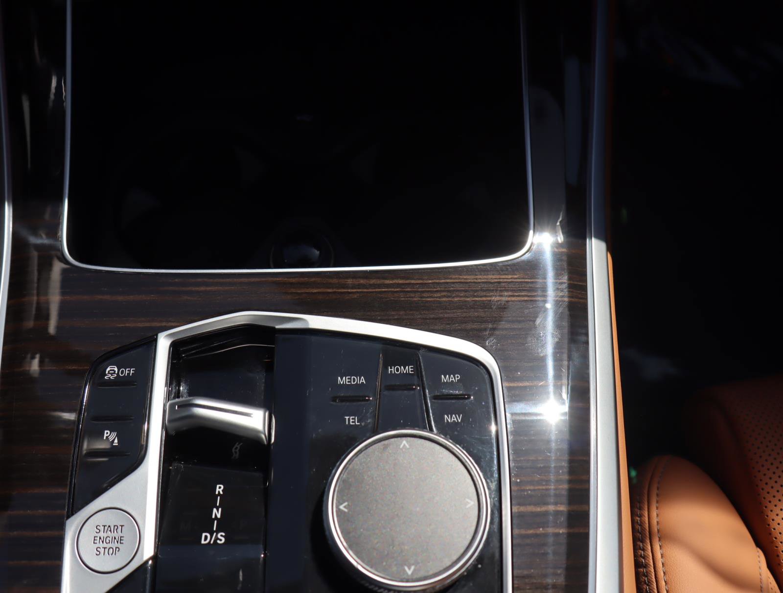 Used 2025 BMW X5 xDrive40i w/ Premium Package image 23