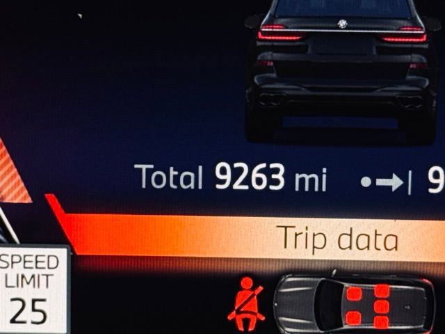 Certified 2025 BMW X7 M60i image 36