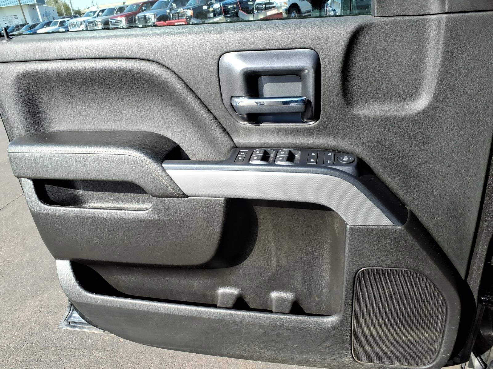 Used 2019 Chevrolet Silverado 3500 LT w/ LT Convenience Package image 11