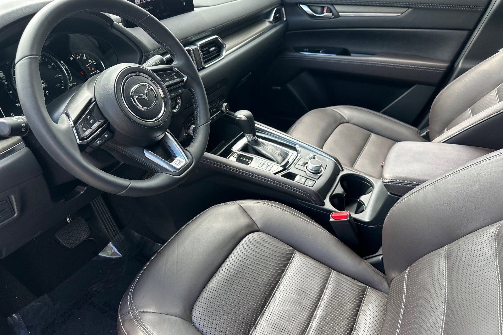 Certified 2025 MAZDA CX-5 Signature image 10