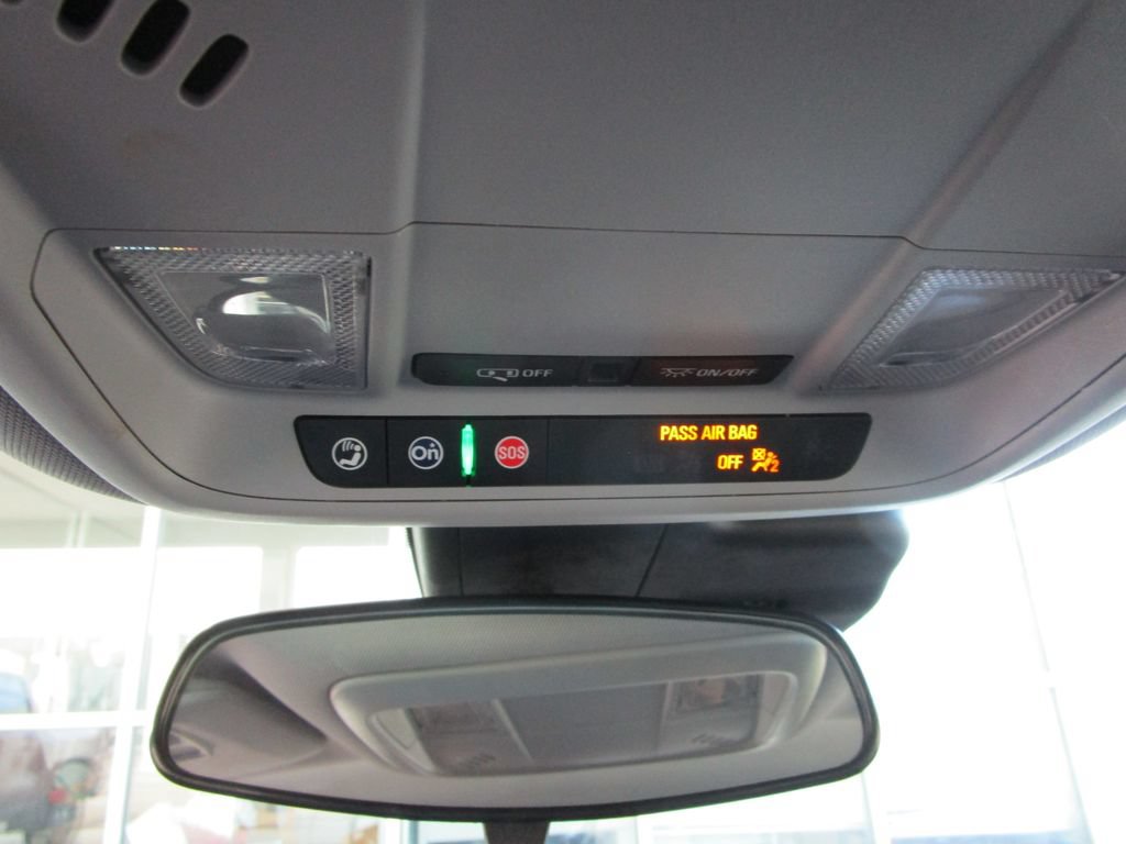 Used 2024 Chevrolet Malibu LT FWD image 35