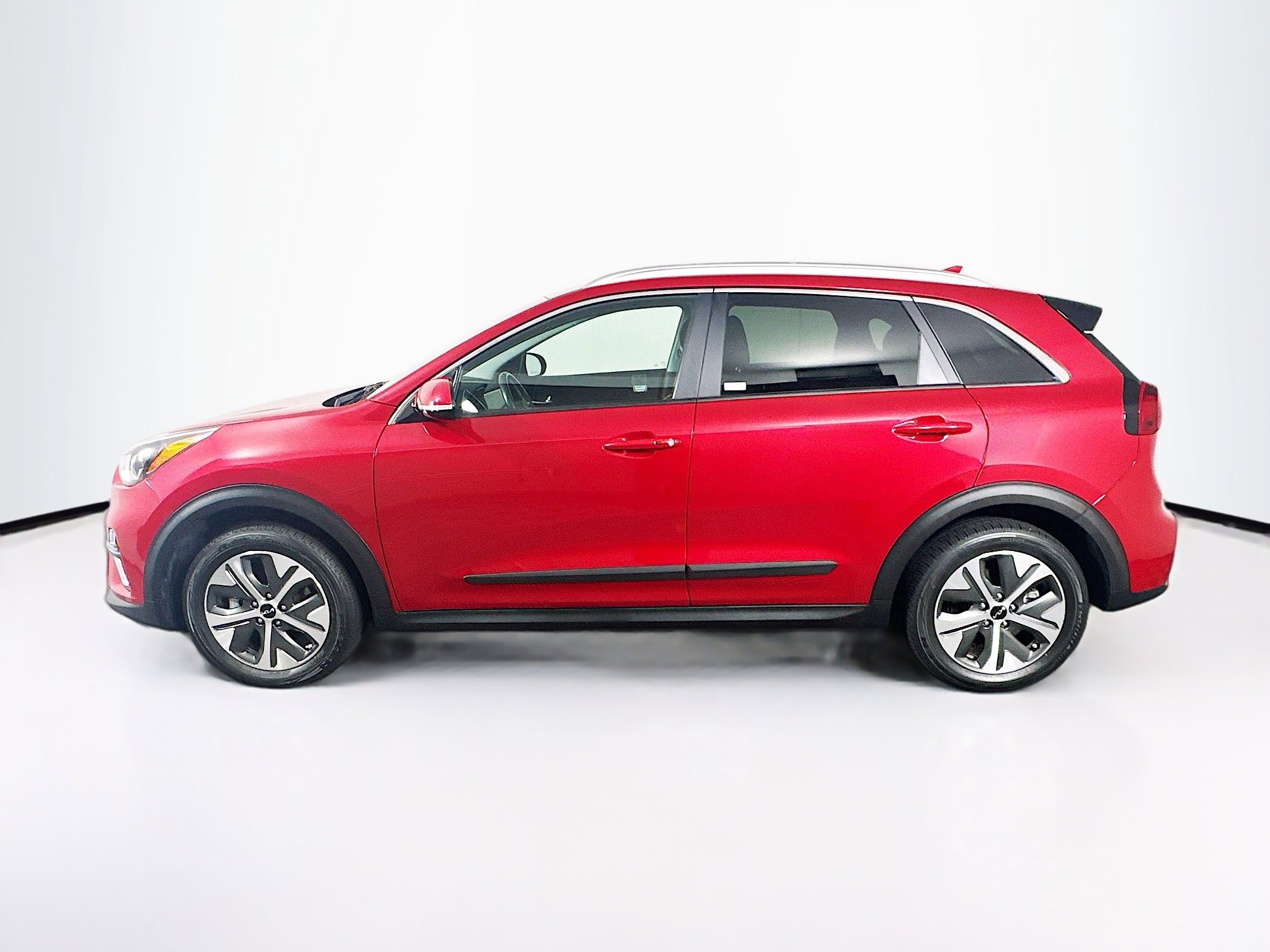 Used 2022 Kia Niro EX image 4