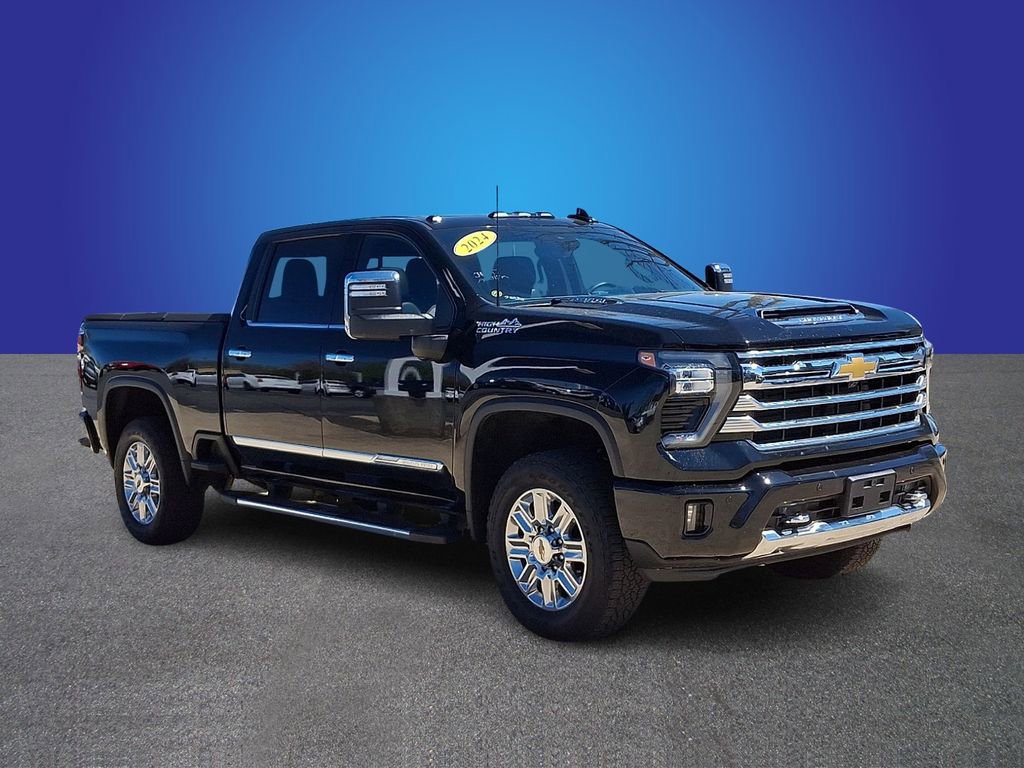 Used 2024 Chevrolet Silverado 2500 High Country w/ High Country Premium Package image 3