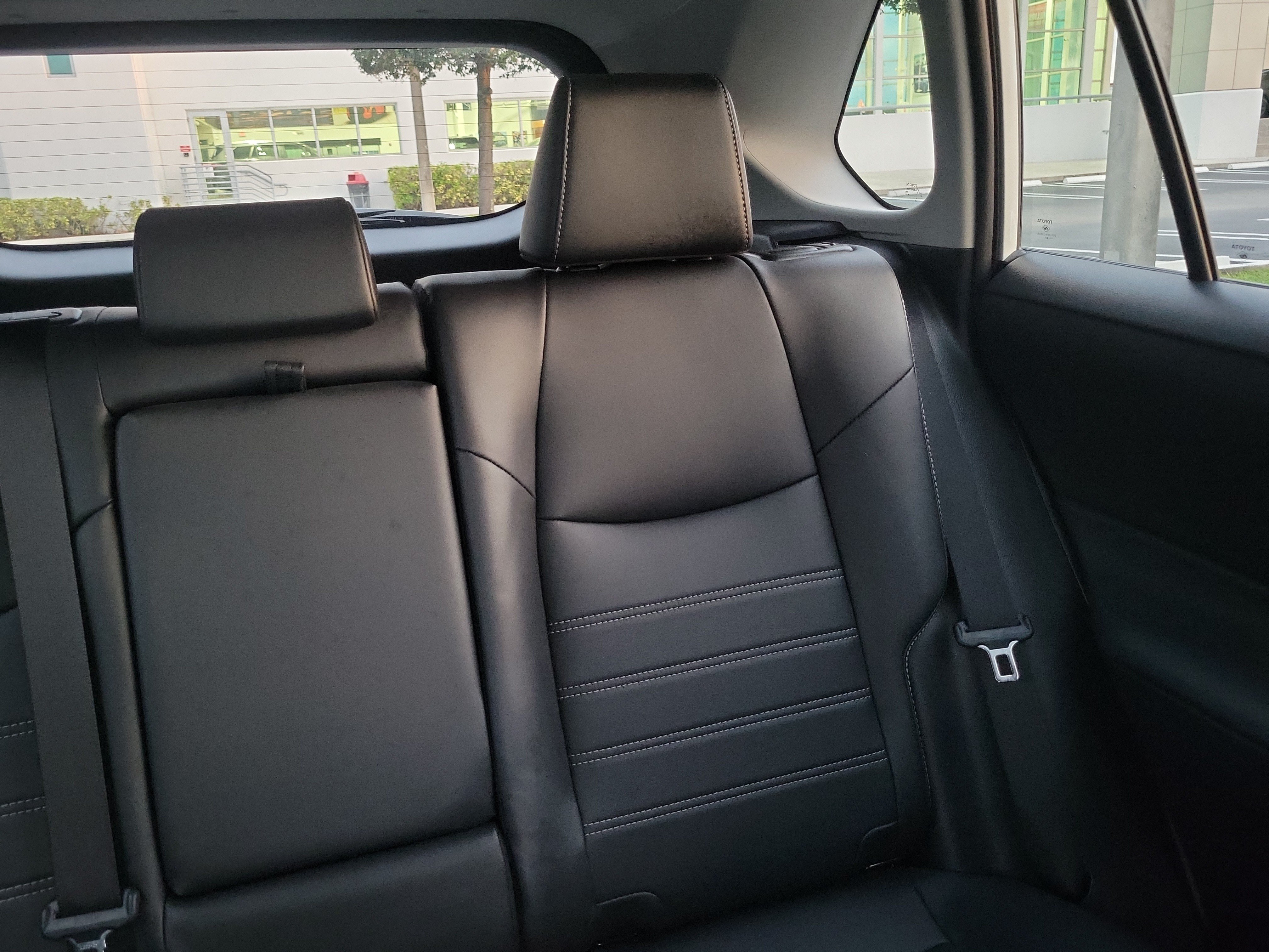 Used 2024 Toyota RAV4 XLE Premium FWD image 22