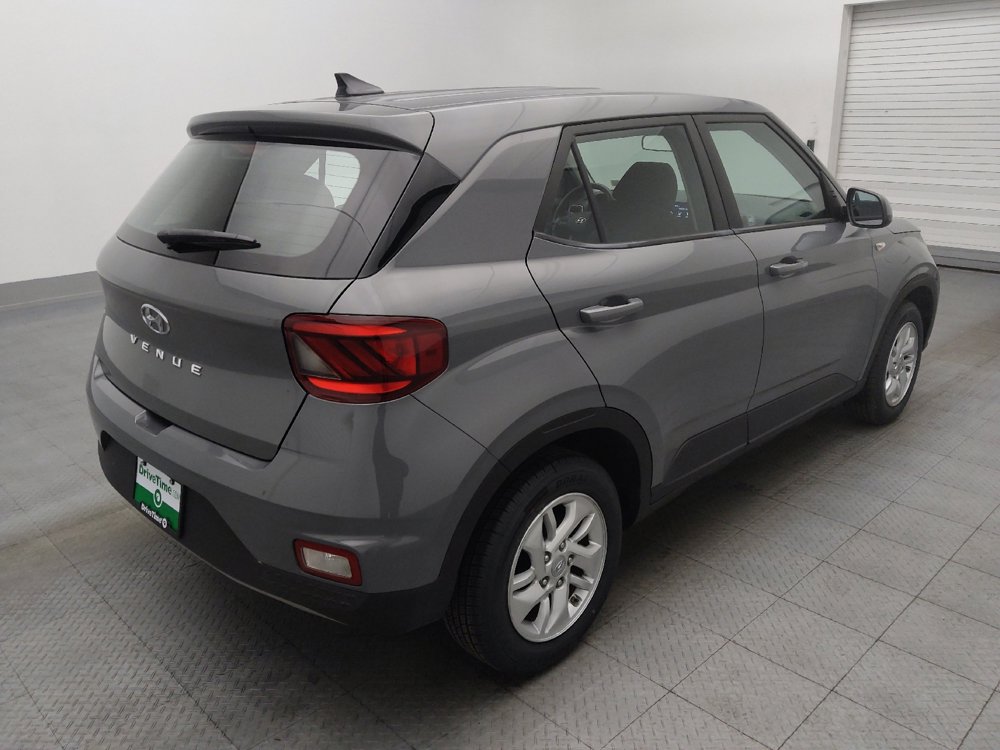 Used 2021 Hyundai Venue SE image 9