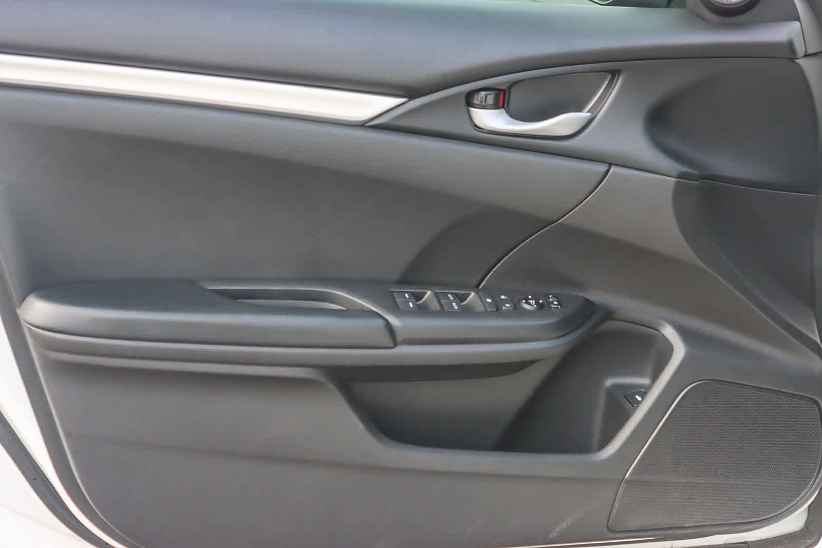 Used 2019 Honda Civic Sport image 17