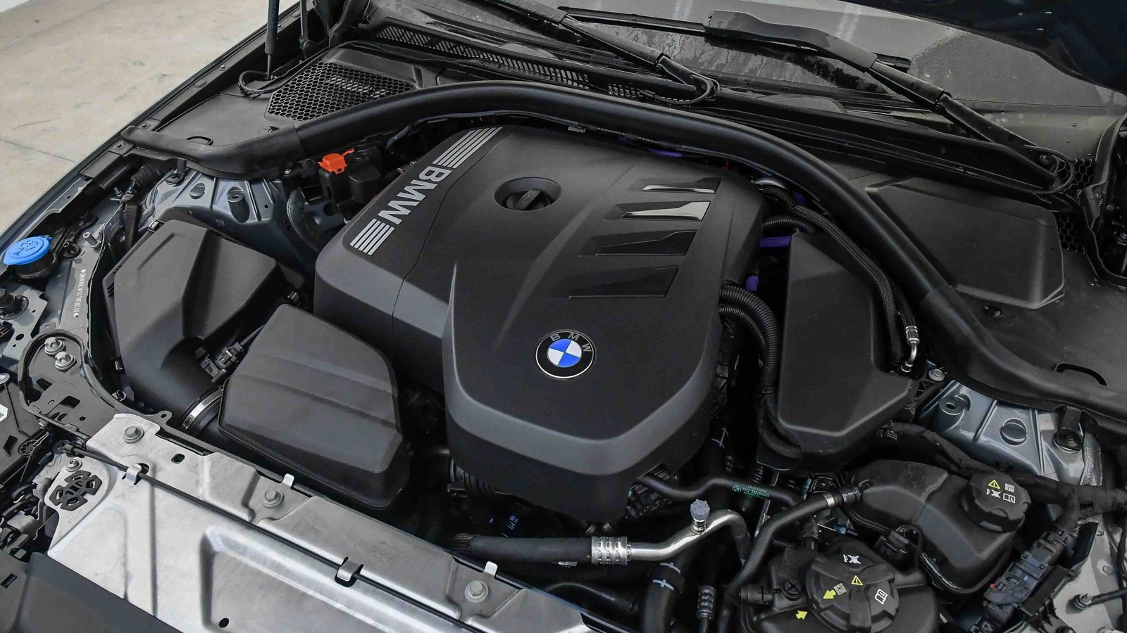 New 2026 BMW 330i xDrive Sedan w/ M Sport Package image 31