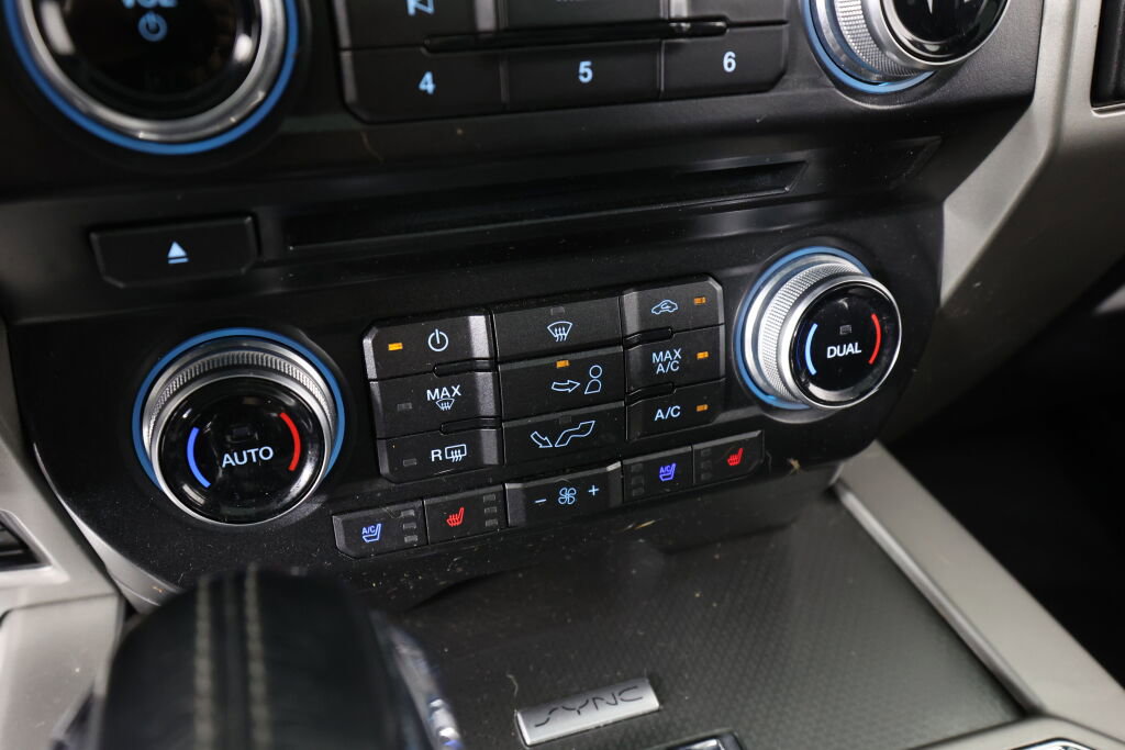 Used 2017 Ford F150 Lariat w/ Equipment Group 502A Luxury AWD/4WD image 37