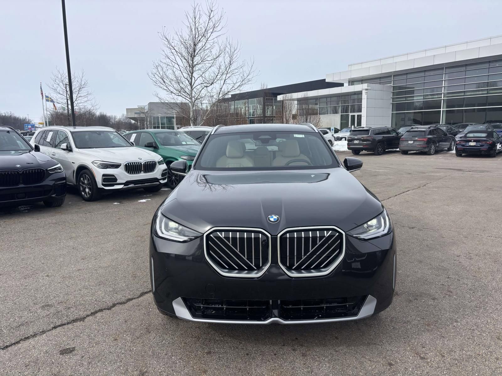 New 2026 BMW X3 xDrive30 w/ Premium Package image 2