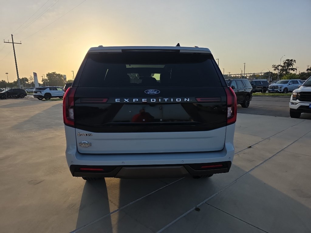 Used 2025 Ford Expedition King Ranch AWD/4WD image 18