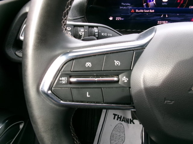 Used 2025 Chevrolet Traverse LT image 21