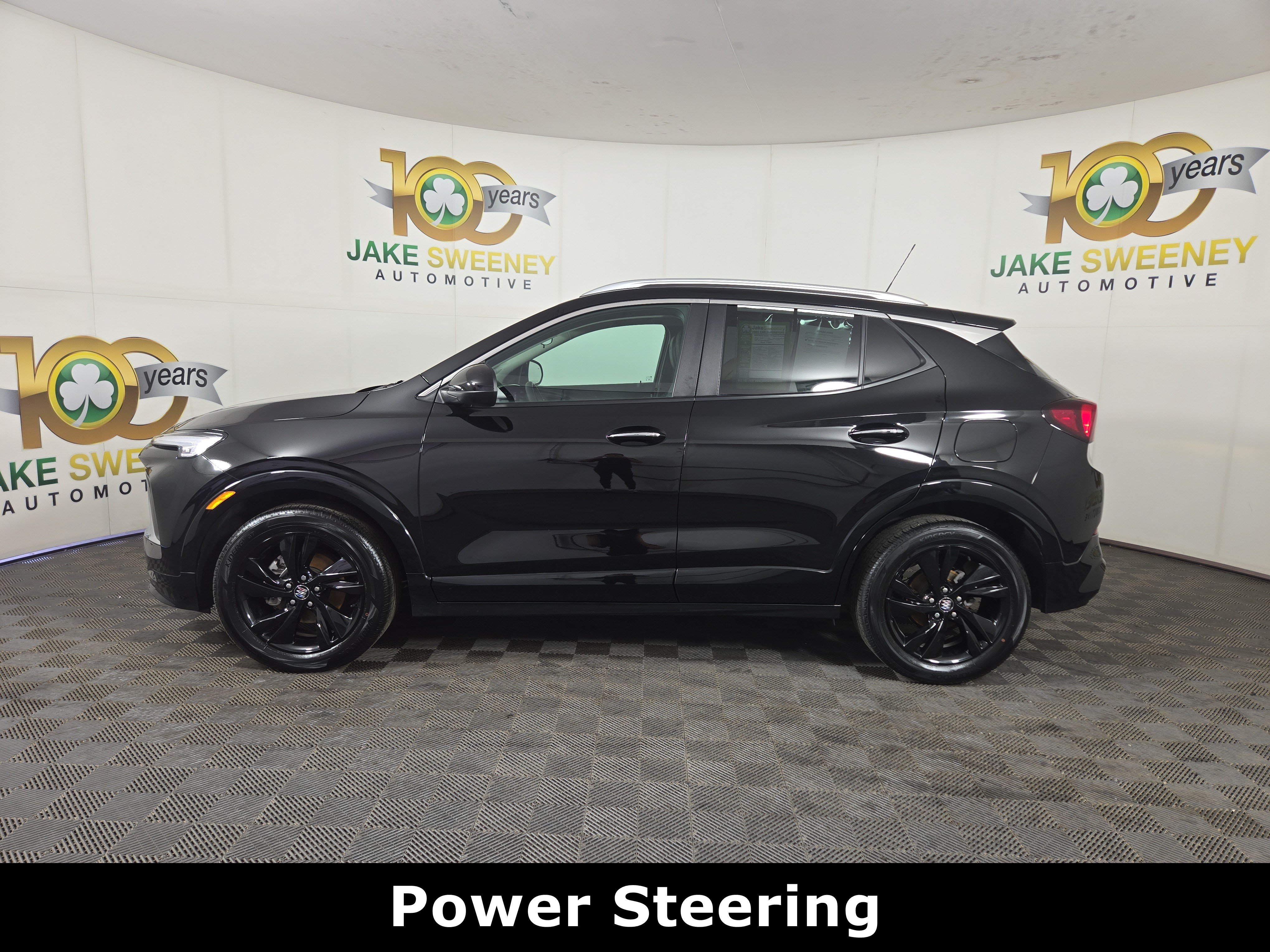 Used 2024 Buick Encore GX Sport Touring w/ Comfort Package FWD image 4