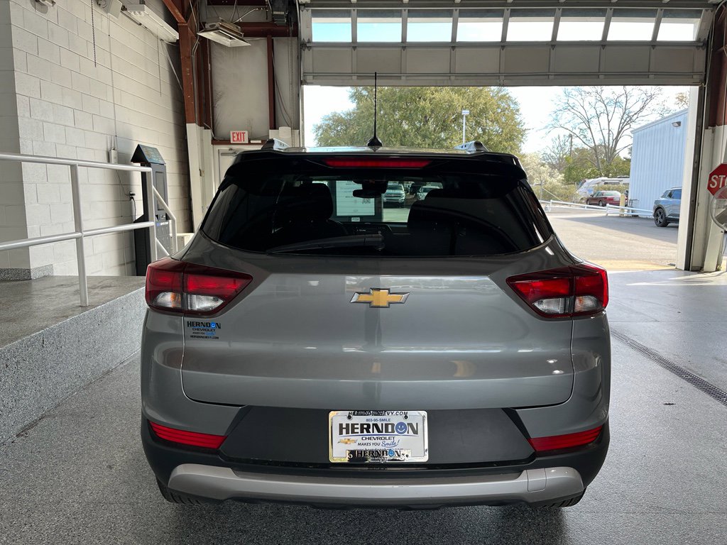 Used 2025 Chevrolet TrailBlazer LT FWD image 7