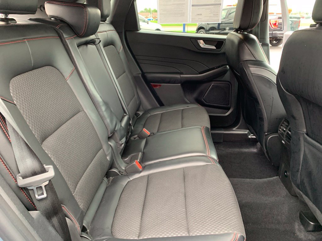 Certified 2023 Ford Escape ST-Line w/ Tech Pack #1 AWD/4WD image 25